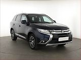 Mitsubishi Outlander (2017) 2.2 DI-D, 7 míst, Tempomat - náhled 1