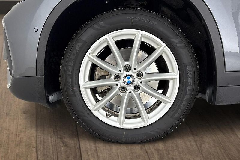BMW X1 sDrive18i - fotka 24 z 24