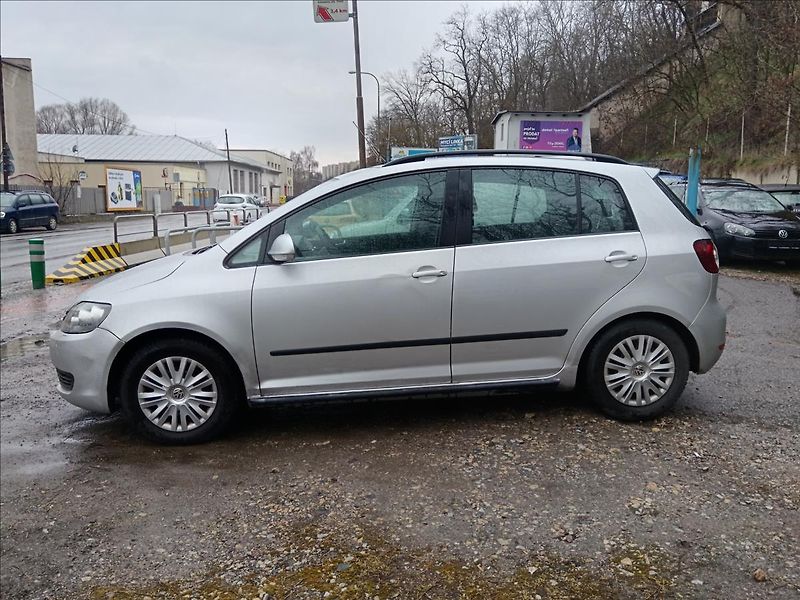 Volkswagen Golf Plus 2,0 TDi CR DSG  Trendline - fotka 6 z 24