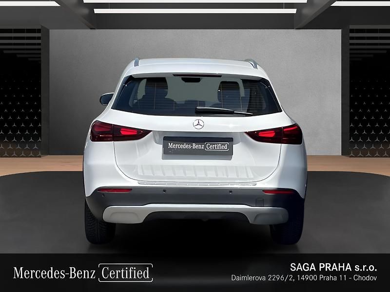 Mercedes-Benz GLA 220 4MATIC Progressive Line - fotka 5 z 21