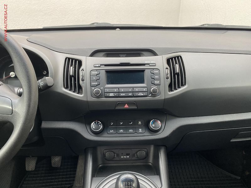 Kia Sportage (2012) 1.6 GDI, ČR, Active - fotka 12 z 13
