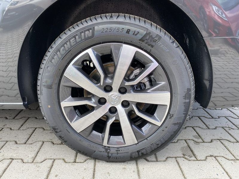 Toyota ProAce Verso 2.0 Diesel L2 6MT Family - fotka 10 z 24