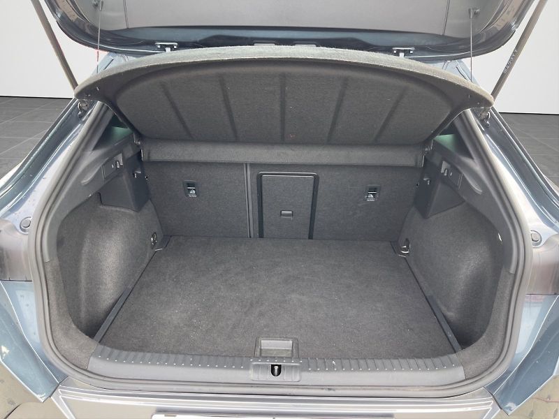 Cupra Formentor (2023) 1.5 TSI 110 kW DSG Basis - fotka 32 z 35