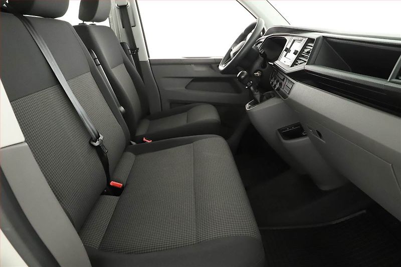Volkswagen Transporter (2020) 2.0 TDI, Bus, 9Míst, ČR, 1Maj - fotka 7 z 14