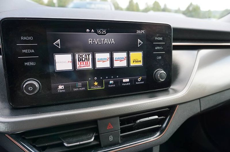 Škoda Kamiq (2022) 1,0 81 kW - fotka 32 z 35
