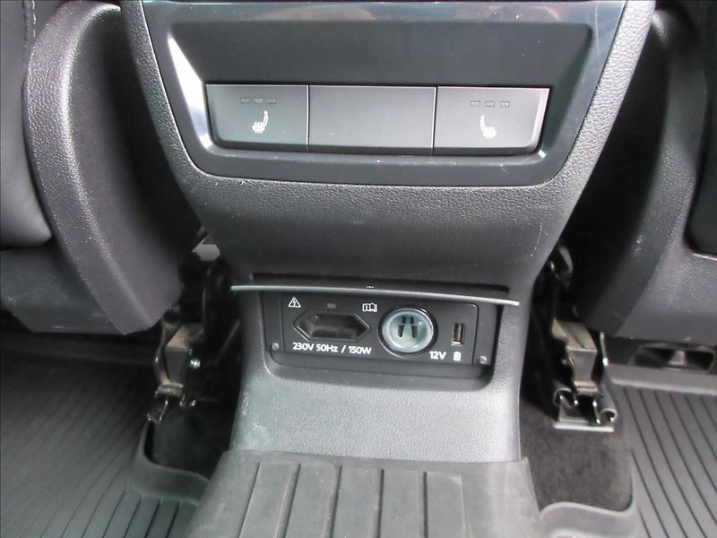 Škoda Kodiaq 2,0 TDi 140Kw, DSG, Tažné, Nov - fotka 34 z 40