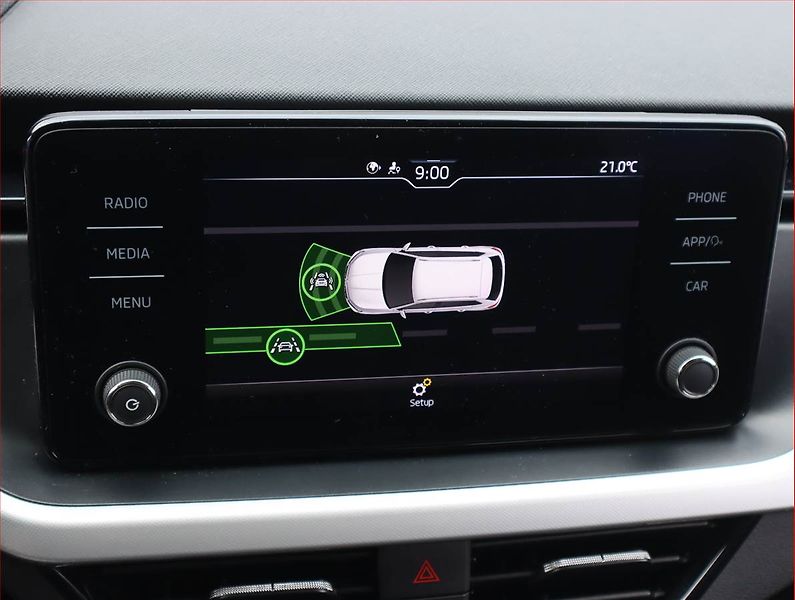 Škoda Kamiq (2019) Style 1.0 TSI, Serv.kniha - fotka 17 z 20