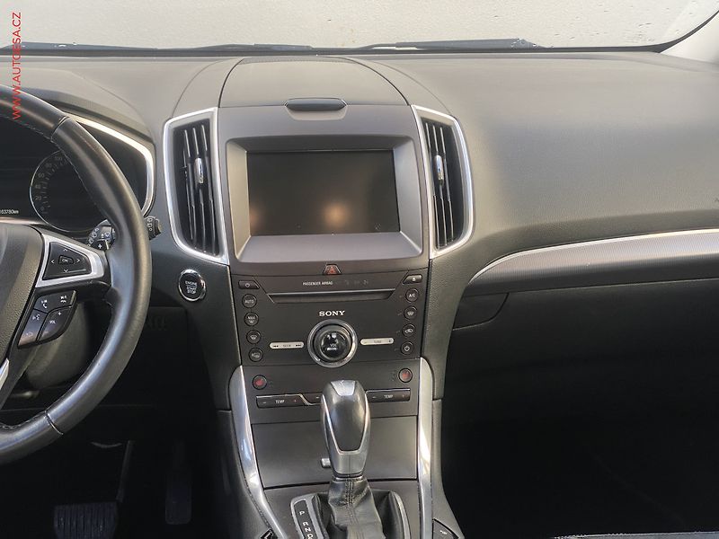 Ford Galaxy (2016) 2.0 TDCi 7míst, Titanium, AT - fotka 9 z 20