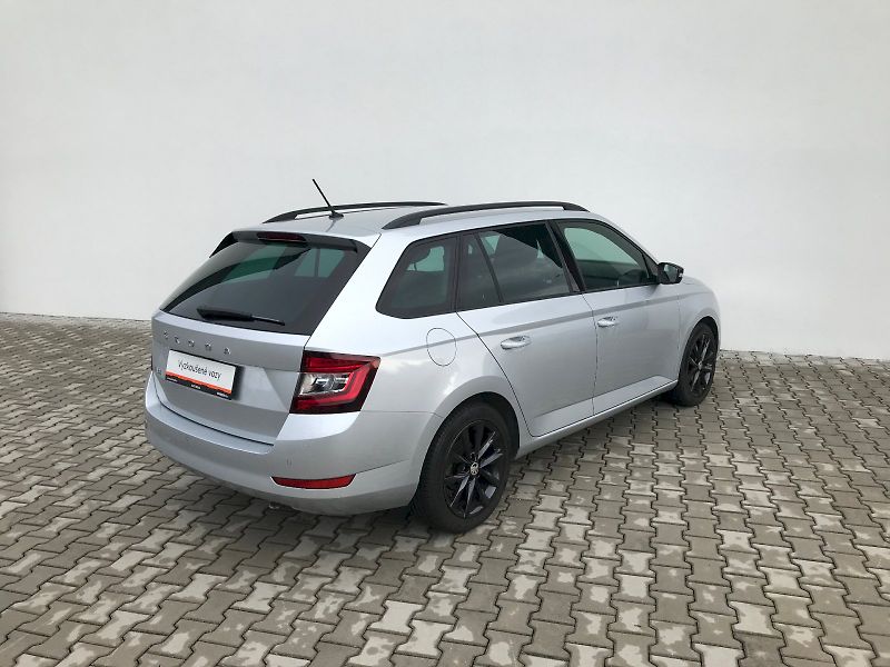 Škoda Fabia (2023) COMBI III FL AMBITION TSI 70/1 - fotka 2 z 25