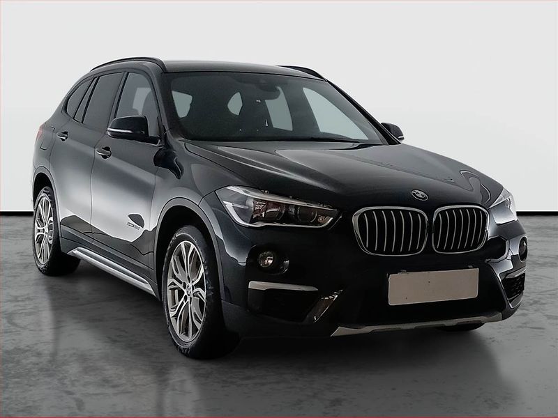 BMW X1 (2016) Premium sDrive18d, Automat - fotografie inzerátu