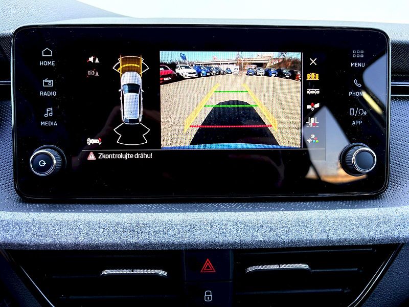 Škoda Scala (2025) 1.0 TSI / 85 kW / SELECTION - fotka 12 z 29