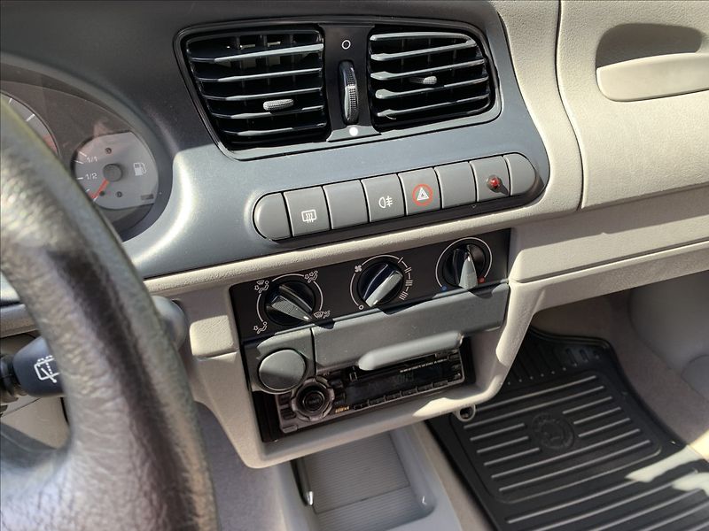 Škoda Felicia 1,3 GLXi TRUMF 1.MAJITEL,ČR - fotka 11 z 18