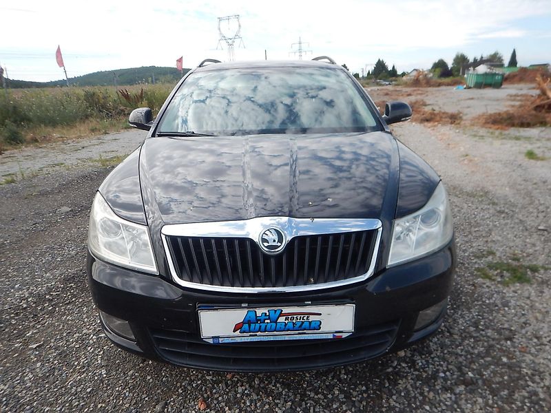 Škoda Octavia 1.9 TDi 77 kw ,motor- 60000 KM - fotka 4 z 16