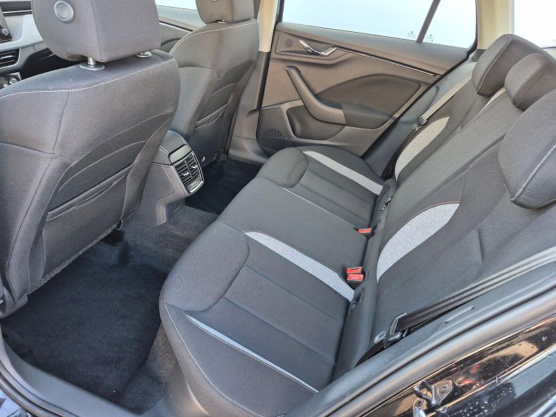 Škoda Kamiq (2026) Selection 1.0 TSI 85kW - fotka 24 z 28