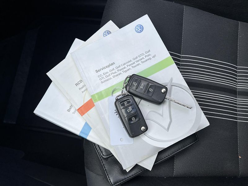 Volkswagen Touran Match 1.4TSi 103kw 7MÍST TAŽNÉ - fotka 35 z 43