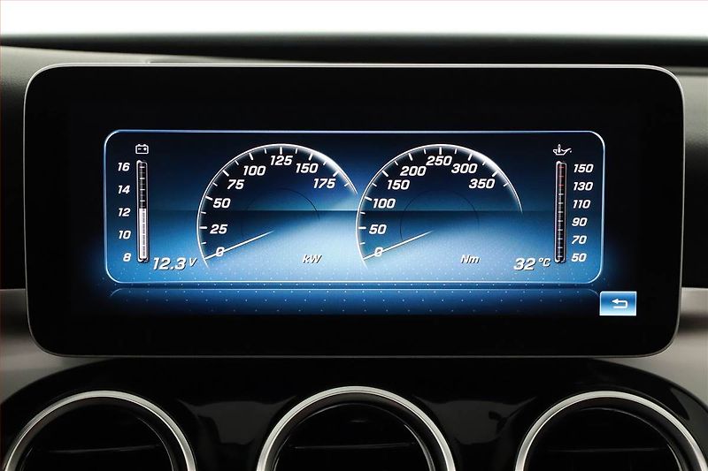 Mercedes-Benz Třídy C (2020) C 200 - fotka 17 z 21