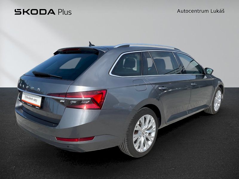 Škoda Superb (2024) COMBI STYLE PLUS 2.0 TDI 110 k - fotka 2 z 41