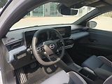 Nissan Micra EVOLVE 52kWh - náhled 10