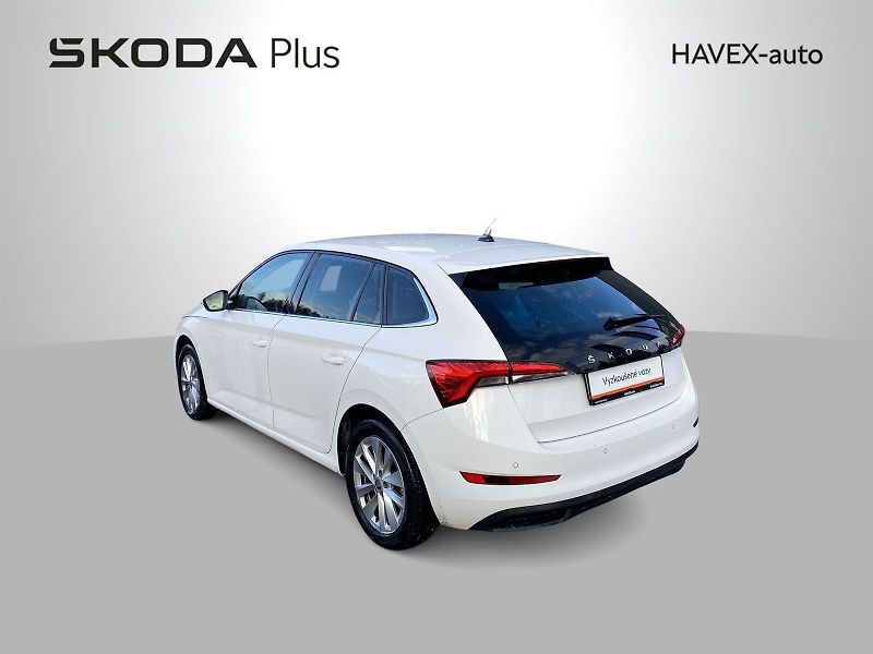 Škoda Scala (2023) 1.0 TSI Style - fotka 31 z 32
