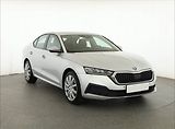 Škoda Octavia (2023) Ambition 1.5 TSI, Serv.kniha - náhled 1