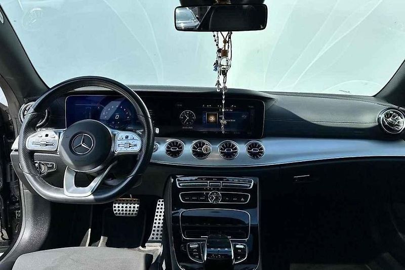 Mercedes-Benz třídy E 350d AMG.