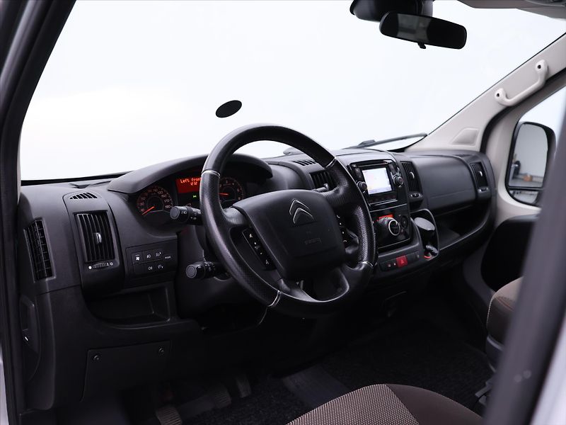 Citroën Jumper 2,0 HDi 120kW 8-Míst DPH Klima - fotka 24 z 31