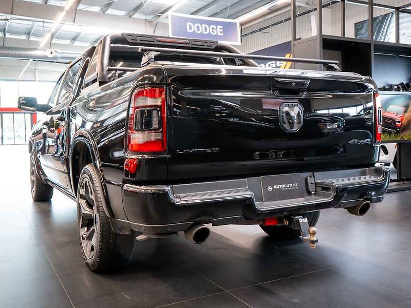 Dodge RAM (2024) 5.7 Limited Night Edition - fotka 2 z 47