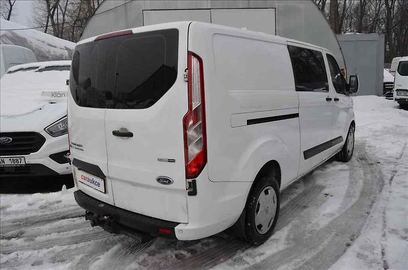 Ford Transit (2022) CUSTOM 2,0 D - fotka 4 z 17