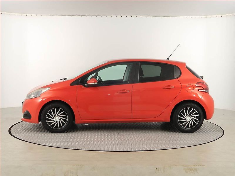 Peugeot 208 (2015) 1.2 PureTech, Tempomat - fotka 3 z 16