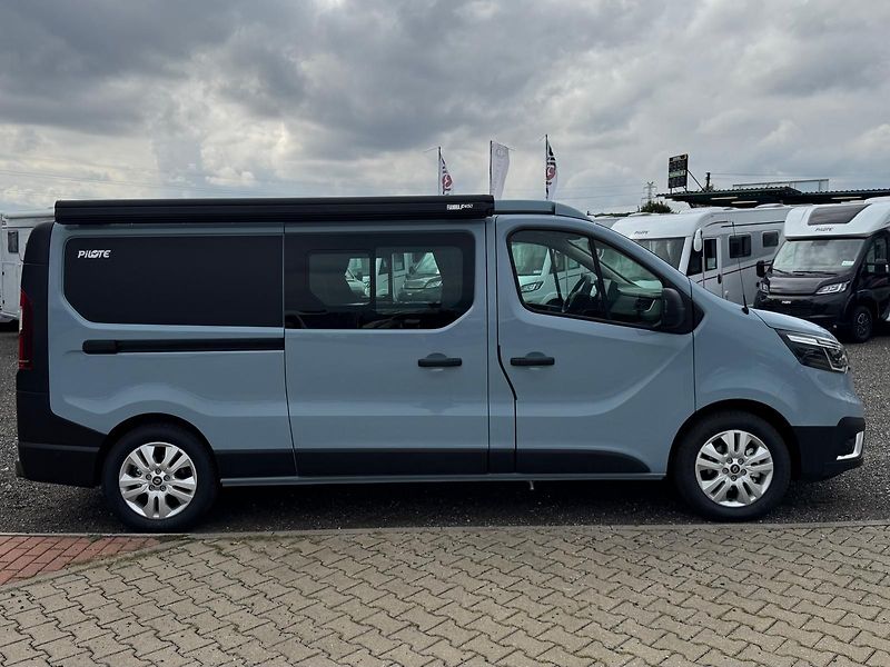 Pilote (2026) CV545BC *FULL*TOP* - fotka 9 z 38