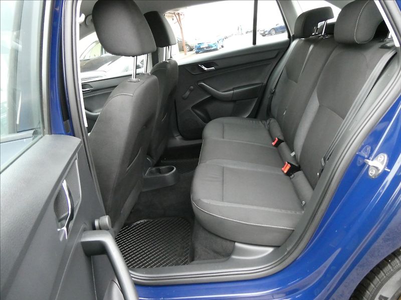 Škoda Rapid 1,6 TDi 66kW 2x kola,klima,ČR - fotka 20 z 37