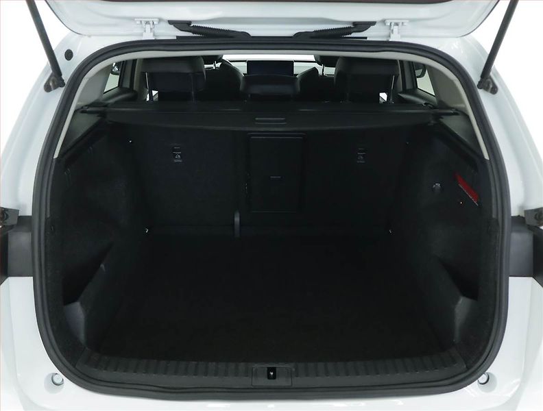 Škoda Enyaq (2021) 60 (62 kWh), SoH 91% - fotka 14 z 19