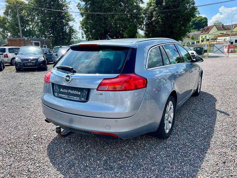 Opel Insignia (2009) 2.0d 118 kW - fotka 5 z 19