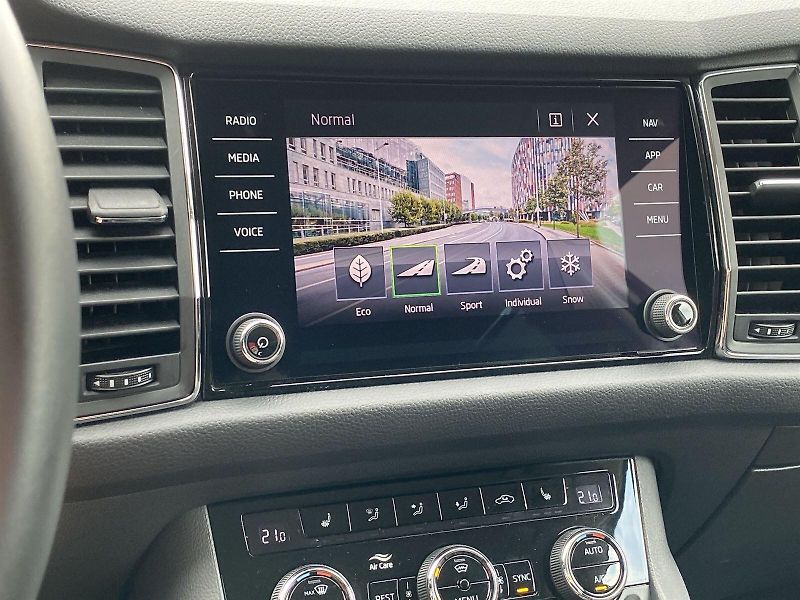 Škoda Kodiaq (2019) 2.0 TDI 4x4 DSG Style + - fotka 23 z 37