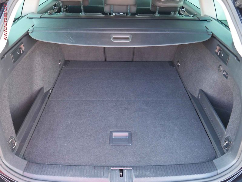 Volkswagen Passat (2020) 2.0TDi, ELE, DSG, LED - fotka 7 z 25