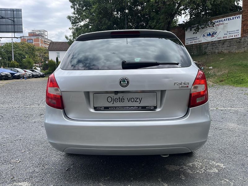 Škoda Fabia (2008) 1,2 i 51 Kw SPORT, ČR!!! - fotka 6 z 17