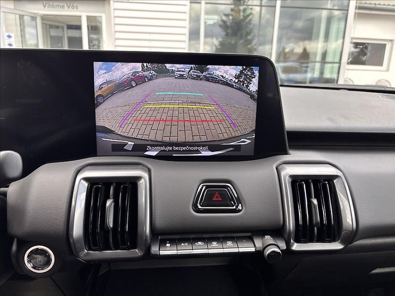 Suzuki e VITARA (2026) Premium ALLGRIP-e 61kW 4x4 - fotka 17 z 19