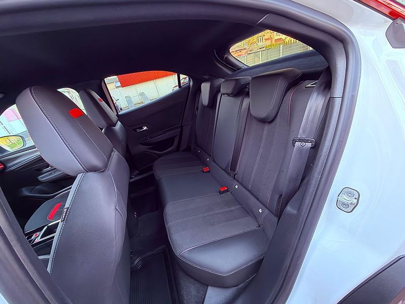 Opel Mokka 1.2 Aut, ČR, 50 tkm - fotka 10 z 24