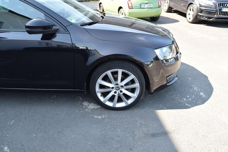 Škoda Octavia (2017) 1.4TSI 110kw AMBITION JOY XENO - fotka 5 z 49