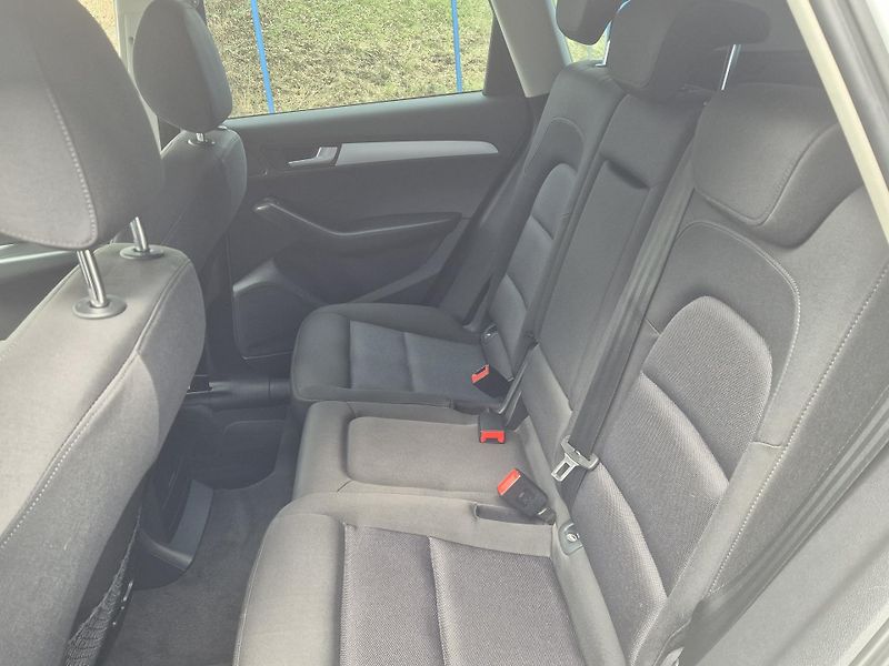 Audi Q5 (2013) - fotka 16 z 22