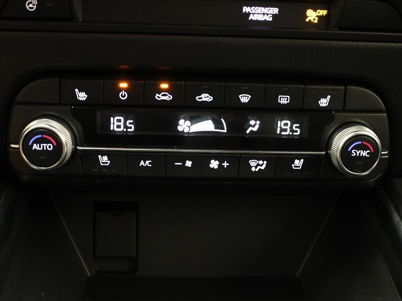 Mazda CX-5 2,5 G194 4x4 HOMURA Plus ČR - fotka 23 z 29