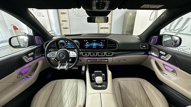 Mercedes-Benz GLS 63 AMG / TOP VÝBAVA  - fotka 41 z 80