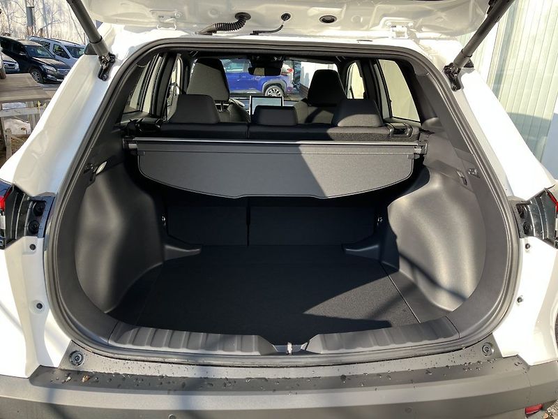 Toyota Corolla Cross 1.8L HEV Style - fotka 7 z 29