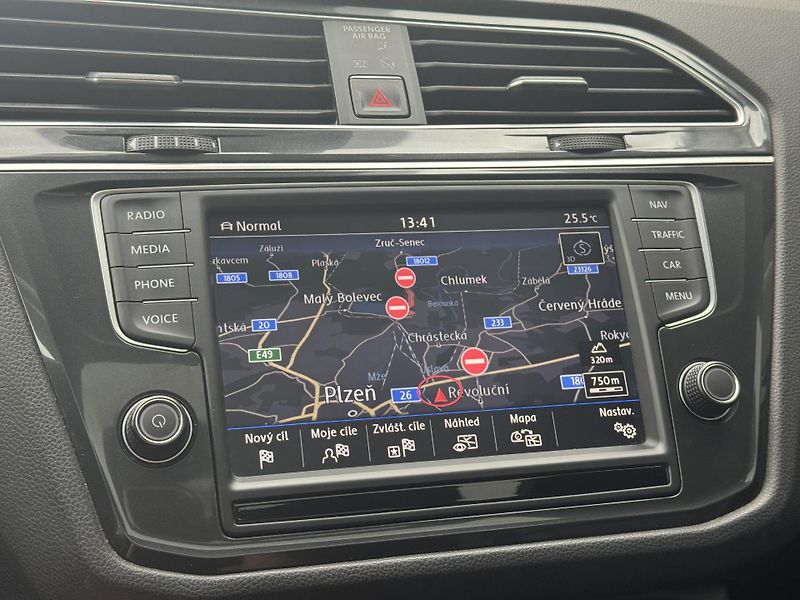 Volkswagen Tiguan (2016) 2.0TDi DSG 4M Highline Virtual - fotka 35 z 52