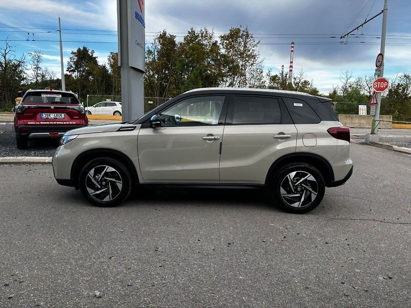 Suzuki Vitara 4x4 Panorama VÝPRODEJ - fotka 4 z 11