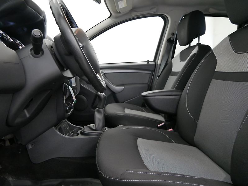 Dacia Duster - fotka 6 z 6