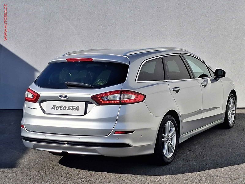 Ford Mondeo (2017) 2.0 TDCi, Titanium, AT, +kola - fotka 4 z 19