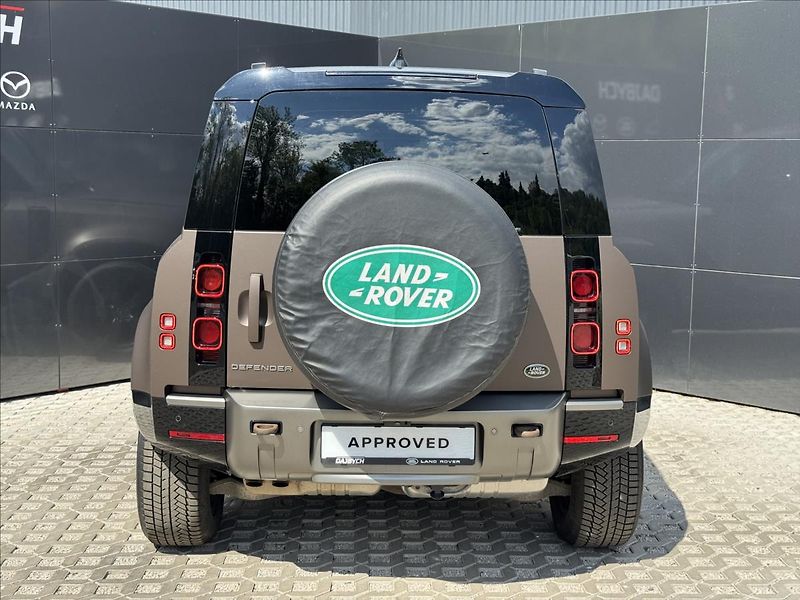 Land Rover Defender 3,0 110 D300 X-DYN. HSE ZÁRUKA - fotka 8 z 40