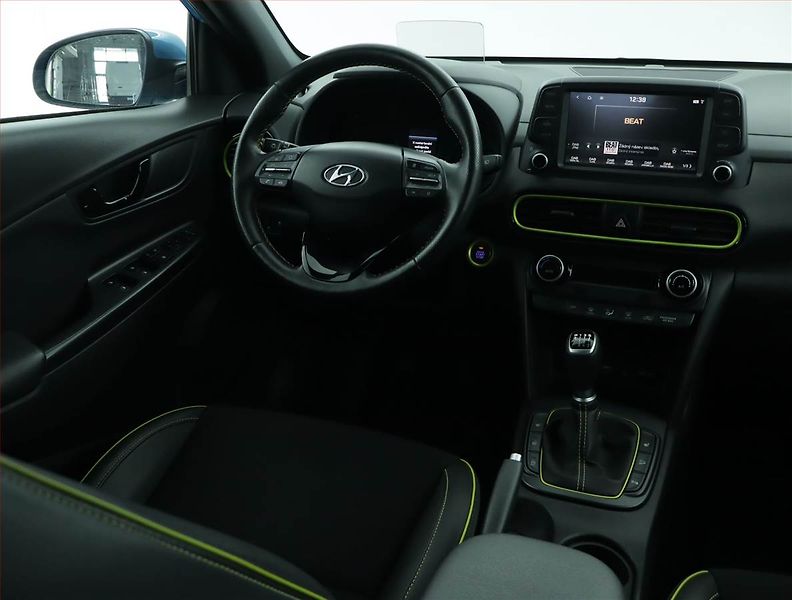 Hyundai Kona (2018) 1.0 T-GDI, Serv.kniha, Kůže - fotka 7 z 15