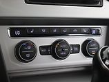 Volkswagen Passat (2017) Comfortline 1.8 TSI, ČR,1.maj - náhled 17